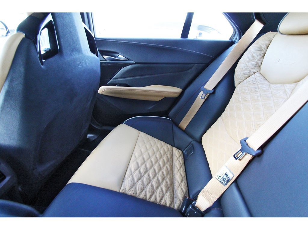 Used 2023 Cadillac CT4 V Blackwing w/ Driver Assist Package RWD image 13