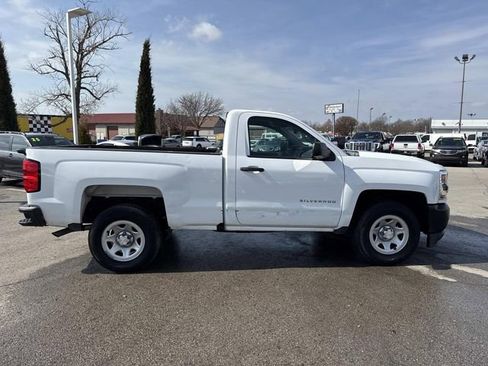 Used 2018 Chevrolet Silverado 1500 W/T image 2