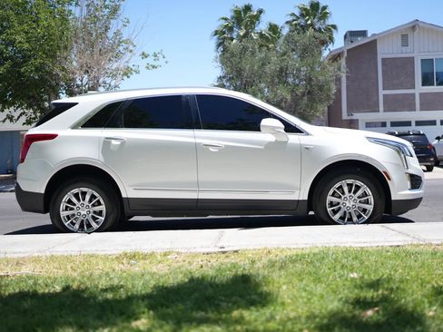 Used 2017 Cadillac XT5 FWD w/ LPO, Wheel Lock Package image 14