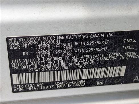 Used 2020 Toyota RAV4 XLE FWD image 16