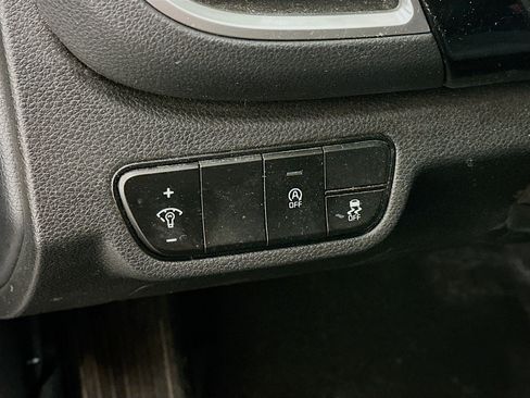 Used 2024 Kia Seltos S image 17