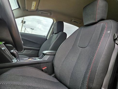 Used 2017 Chevrolet Equinox LT w/ Convenience Package image 15