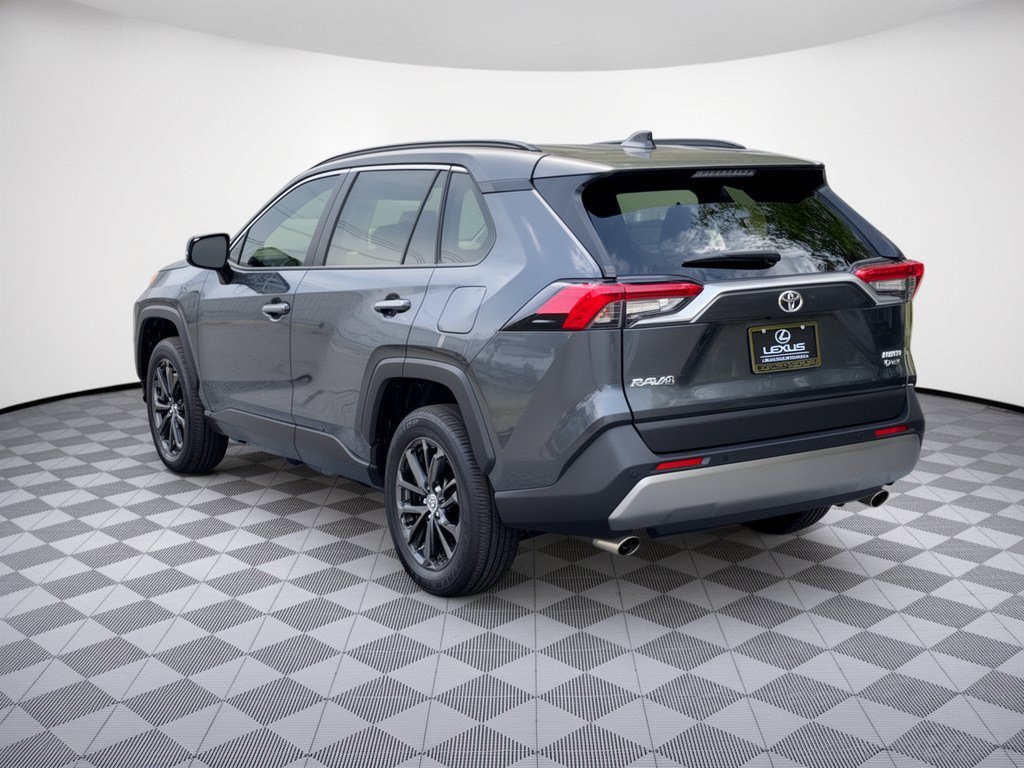 Used 2025 Toyota RAV4 Limited w/ Advanced Technology Package AWD/4WD image 3