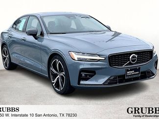 Used 2024 Volvo S60 B5 Core video 1