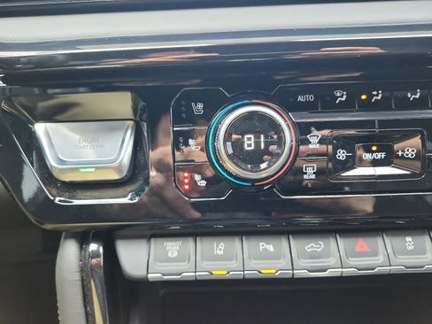 Certified 2026 GMC Sierra 2500 AT4X image 24