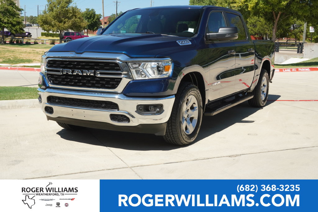 Used 2024 RAM 1500 Lone Star AWD/4WD image 1