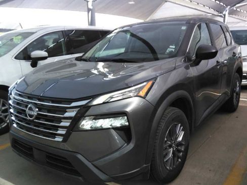 Used 2024 Nissan Rogue S AWD/4WD image 1