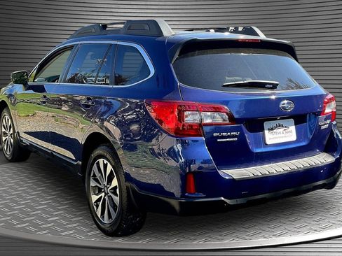 Used 2015 Subaru Outback 2.5i Limited image 4