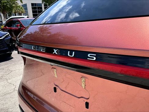Used 2023 Lexus RX 350 Premium Plus w/ Accessory Package (Z1) FWD image 31