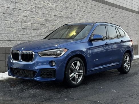 Used 2017 BMW X1 xDrive28i w/ Premium Package image 1