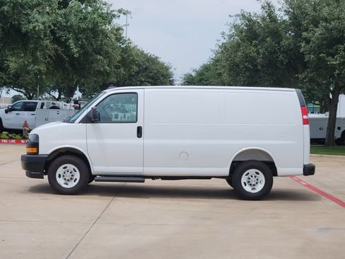 New 2025 Chevrolet Express 2500 w/ Driver Convenience Package RWD image 11