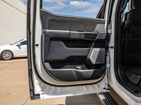 Used 2022 Ford F150 Platinum w/ Equipment Group 701A High AWD/4WD image 39