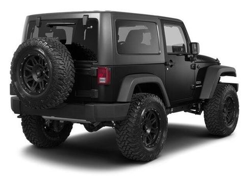 Used 2013 Jeep Wrangler Sahara w/ Connectivity Group AWD/4WD image 2
