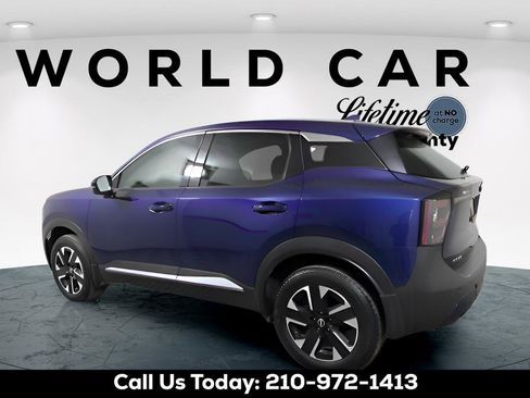 Used 2025 Nissan Kicks SR w/ Illumination Package AWD/4WD image 5