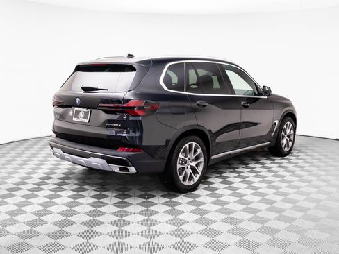 New 2026 BMW X5 xDrive50e w/ Executive Package image 6