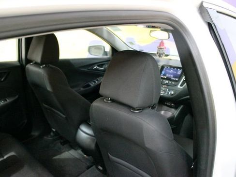 Used 2021 Chevrolet Malibu RS FWD image 10