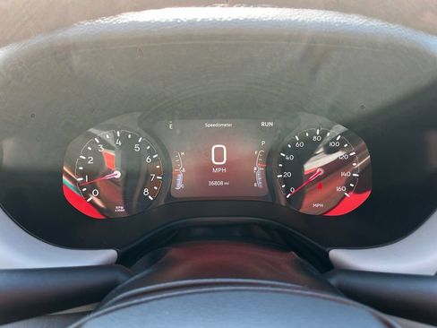 Used 2025 Jeep Compass Limited AWD/4WD image 12