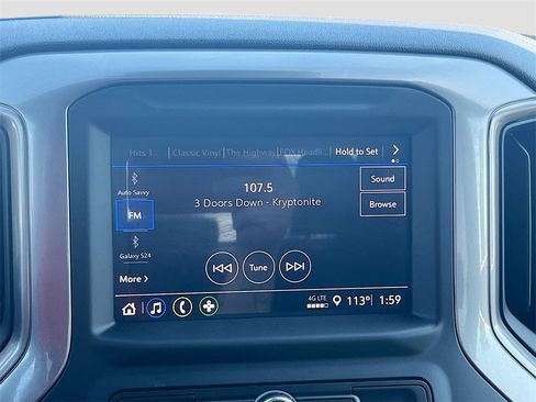 Used 2024 Chevrolet Silverado 1500 Custom image 14