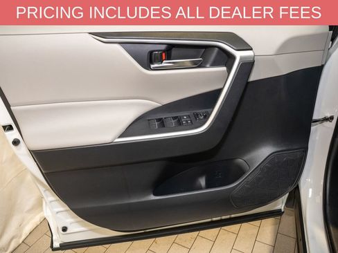 Certified 2023 Toyota RAV4 XLE AWD/4WD image 11