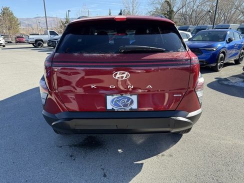 Used 2025 Hyundai Kona SEL image 6