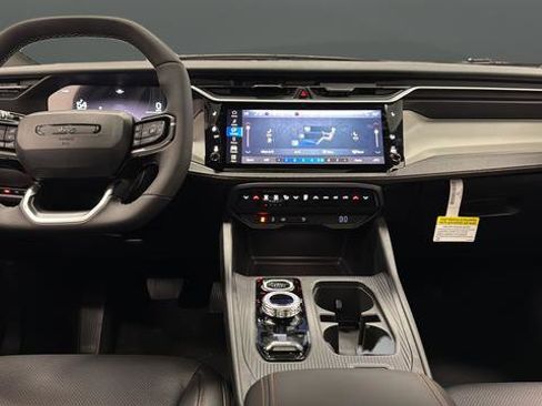New 2026 Jeep Cherokee Limited AWD/4WD image 11