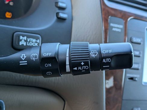 Used 2004 Acura MDX Touring AWD/4WD image 29
