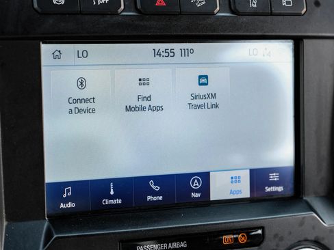 Used 2020 Ford F250 Platinum w/ FX4 Off-Road Package AWD/4WD image 28