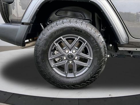 Certified 2024 Jeep Wrangler Unlimited Sport AWD/4WD image 34