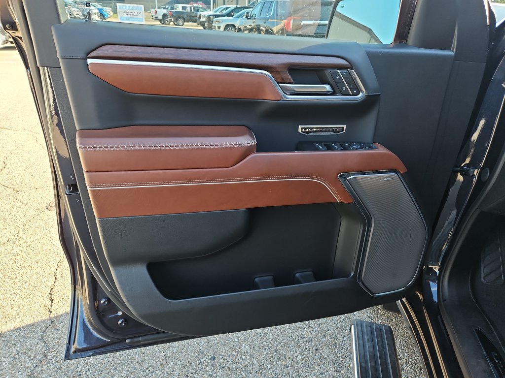 Used 2024 GMC Sierra 1500 Denali Ultimate AWD/4WD image 17