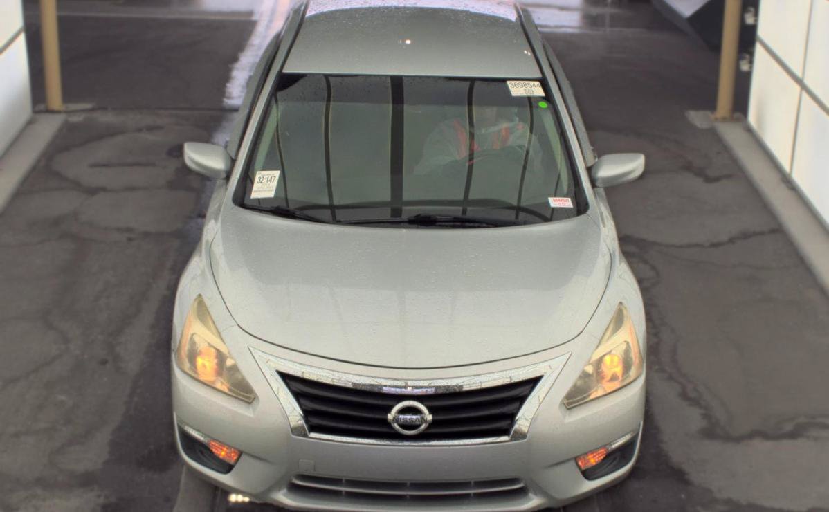 Used 2014 Nissan Altima 2.5 S FWD image 2