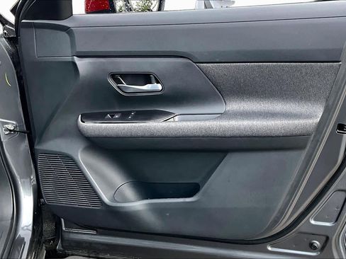 Certified 2026 Nissan Kicks SV FWD image 39