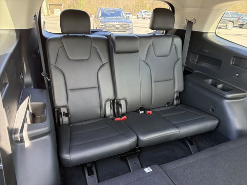 Used 2020 Kia Telluride LX image 17
