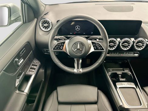 Certified 2026 Mercedes-Benz GLA 250 image 10