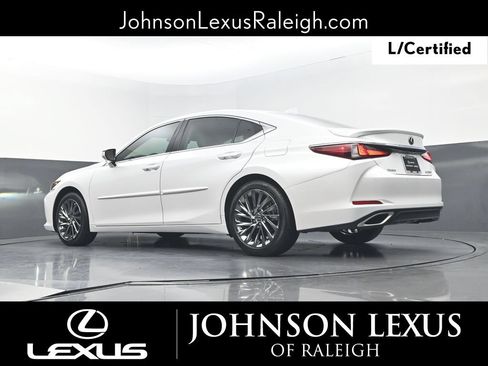 Certified 2025 Lexus ES 350 w/ Technology Package FWD image 19
