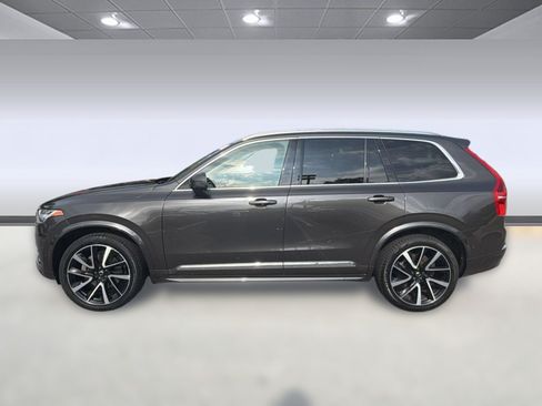 Certified 2023 Volvo XC90 B6 Plus AWD/4WD image 2