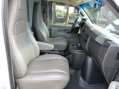 Used 2021 Chevrolet Express 2500 w/ Driver Convenience Package image 24