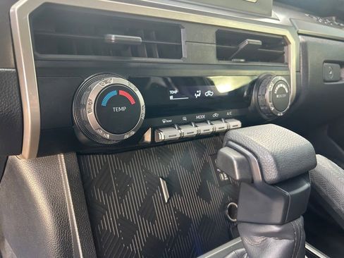 Used 2024 Toyota Tacoma SR5 image 31