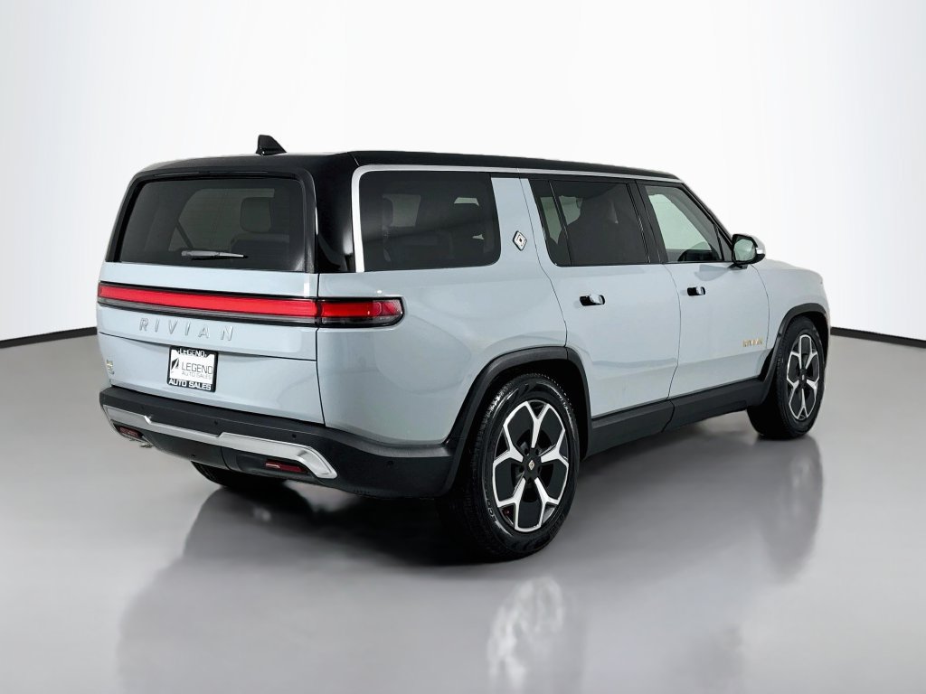 Used 2024 Rivian R1S Adventure Quad AWD/4WD image 6