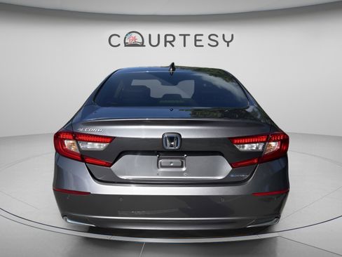 Certified 2021 Honda Accord EX-L image 6