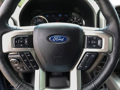 Used 2020 Ford F150 Lariat w/ Equipment Group 502A Luxury AWD/4WD image 15