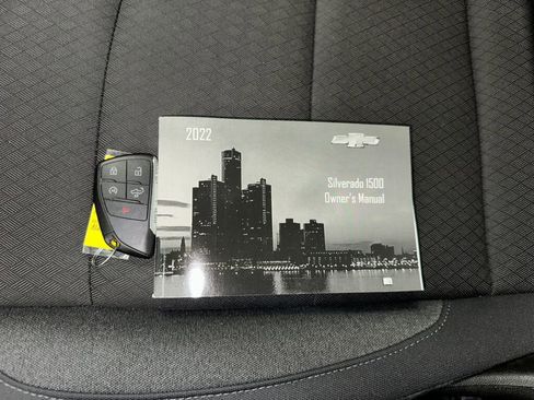 Certified 2022 Chevrolet Silverado 1500 LT image 17