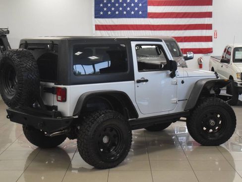 Used 2011 Jeep Wrangler Rubicon w/ Trailer Tow Group AWD/4WD image 34