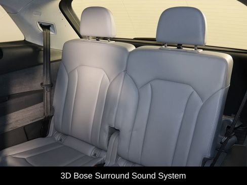 Used 2018 Audi Q7 3.0T Prestige image 11