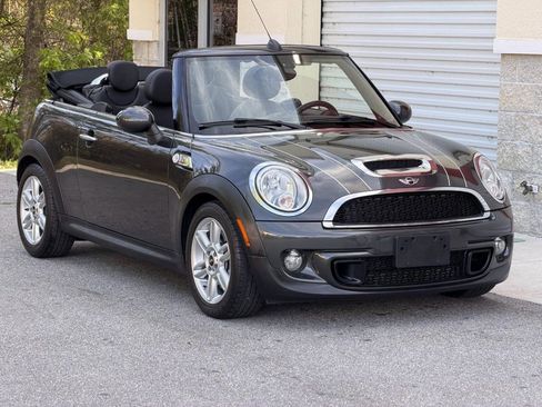 Used 2014 MINI Cooper S image 4