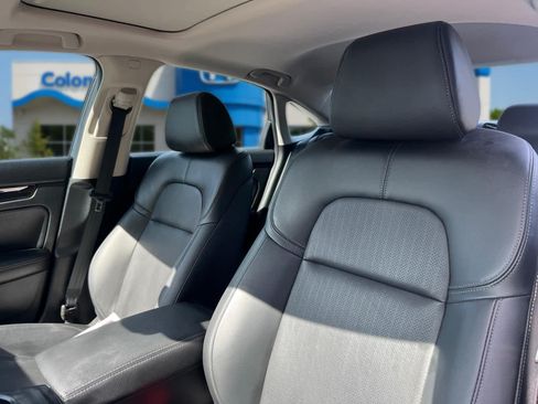 Used 2023 Honda Civic Touring image 13