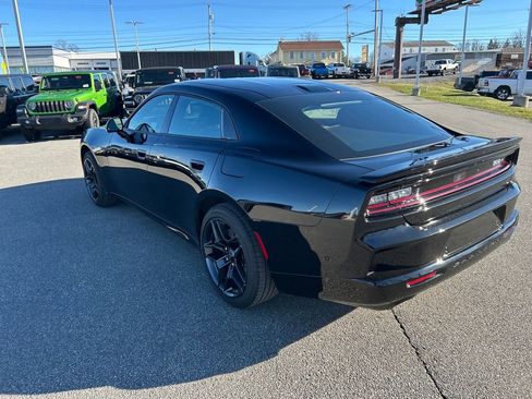 New 2026 Dodge Charger R/T image 9