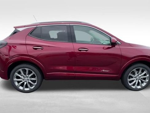 Certified 2024 Buick Encore GX Avenir w/ Avenir Convenience Package AWD/4WD image 7