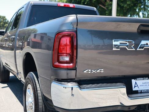 Used 2025 RAM 2500 Big Horn AWD/4WD image 13