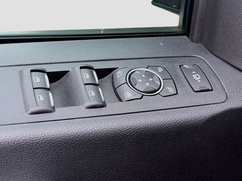 Used 2020 Ford F250 Lariat image 24