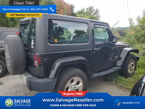 Used 2014 Jeep Wrangler Sahara w/ Connectivity Group AWD/4WD image 5